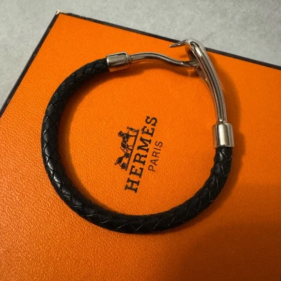 Hermès AUTHENTIC Silver & Black Leather Jumbo Hook Braided Tour Bracelet. - Picture 8 of 16